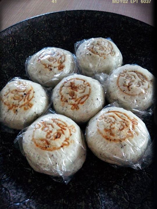 御菓子司 青柳（オカシシアオヤギ）&nbsp;おまんじゅう&nbsp;季節限定ゆかりまんじゅう
