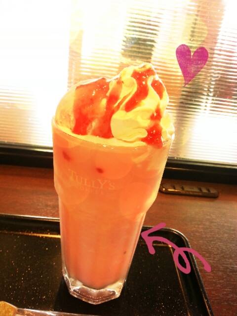 Tully's Coffee(タリーズコーヒー) ドリンク ストロベリークリームスワークル