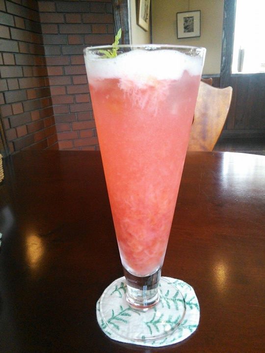 お茶処 やじろべえ&nbsp;ドリンク&nbsp;プラムソーダ