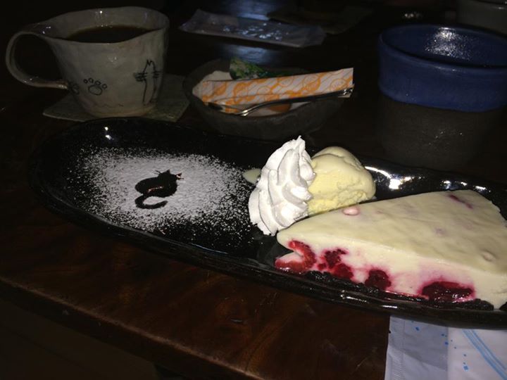 Cafe風和(フウワ) ケーキ・タルト ミックスベリーチーズケーキ