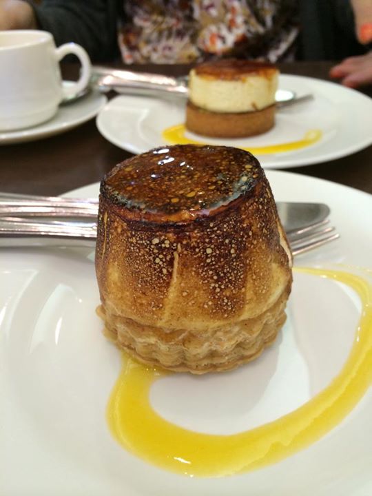 パティスリー ロント（Patisserie Rond-to）&nbsp;ケーキ・タルト&nbsp;ランゴーとシブストブラムリー