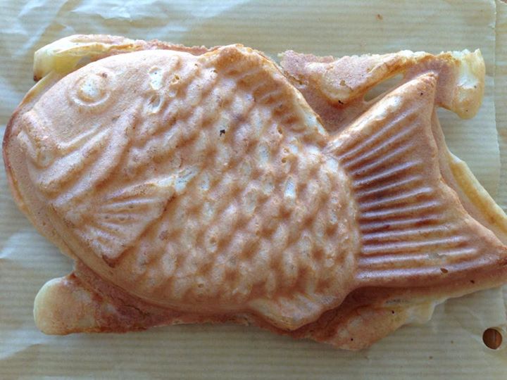 幸せの黄金鯛焼き&nbsp;たい焼き&nbsp;鯛焼き（ダブルチーズ、チーズウインナー、栗ごろごろあん）