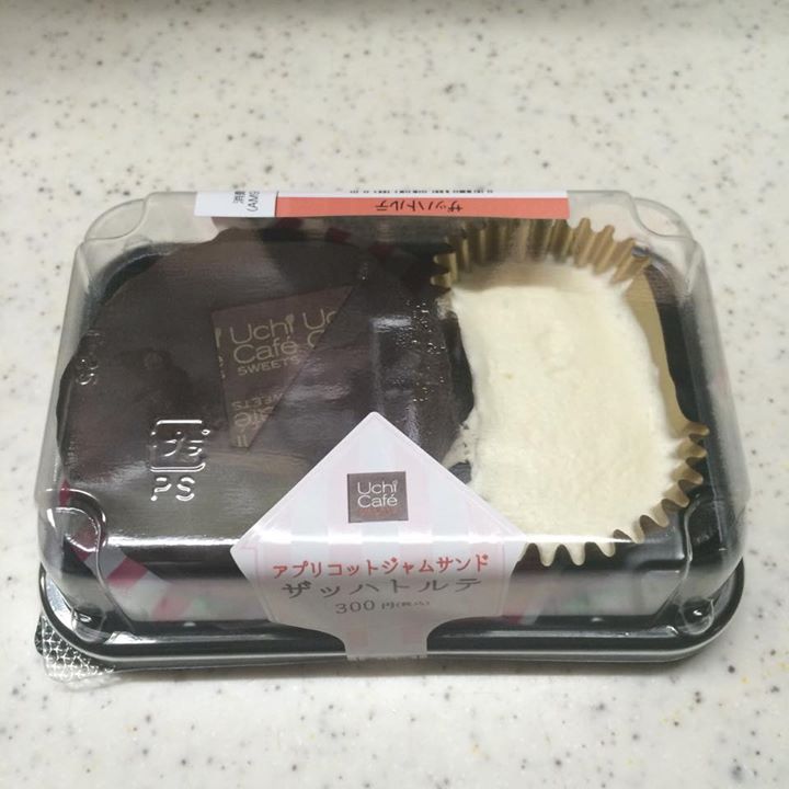 ローソン(LAWSON) ケーキ・タルト uchicafe アプリコットジャムサンド ザッハトルテ