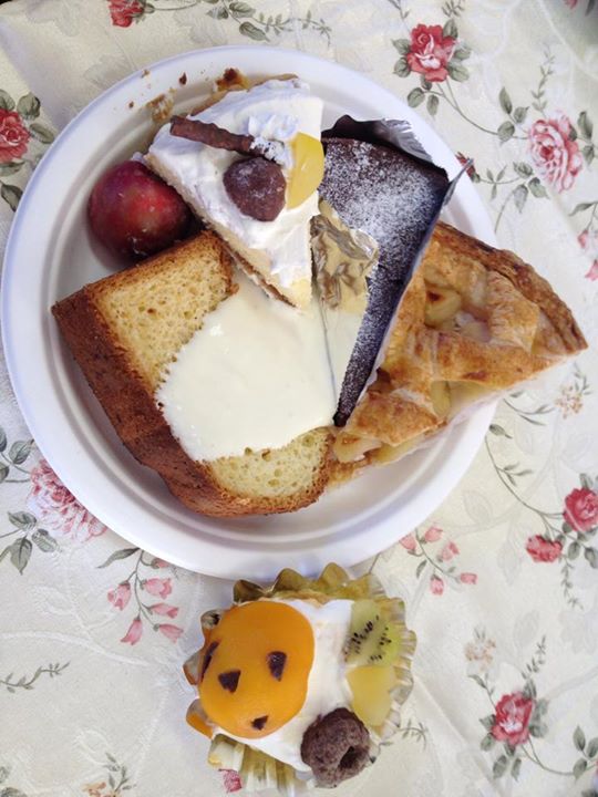 峰の原高原ペンション村 ケーキ・タルト,その他スイーツ 地元のフルーツをつかったスイーツ