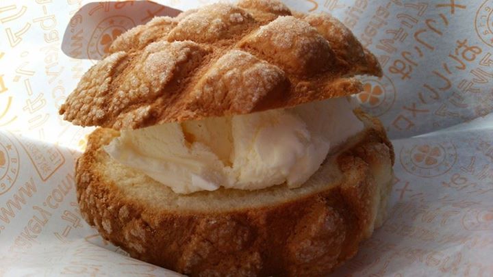 アルテリアベーカリー パン,パイ アイスメロンパン、メロンパン、板チョコパイ、アップルパイ