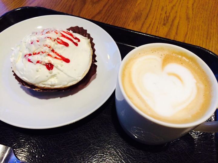 スターバックス コーヒー ジャパン(Starbucks Coffee Japan) ドリンク,パイ スターバックスラテ、ラズベリーホワイトチョコレートパイ