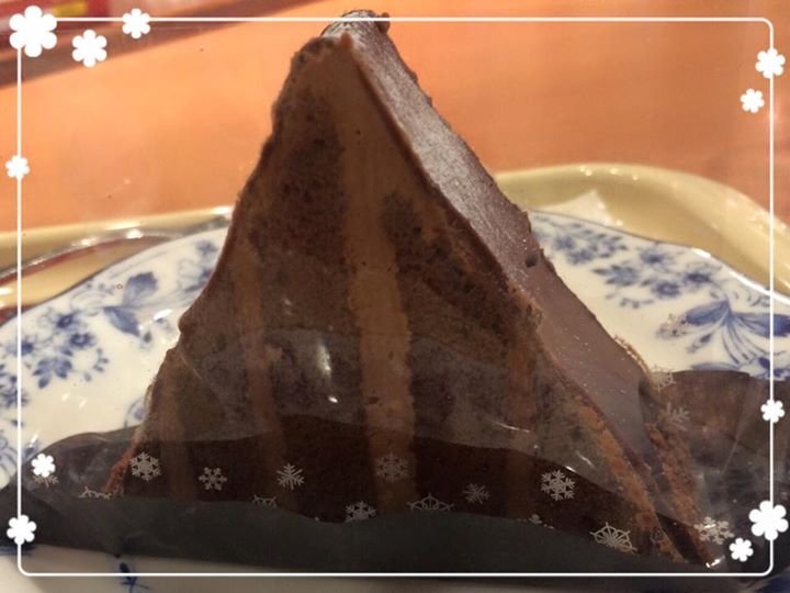 ドトールコーヒー&nbsp;ケーキ・タルト&nbsp;ルーフチョコレートケーキ