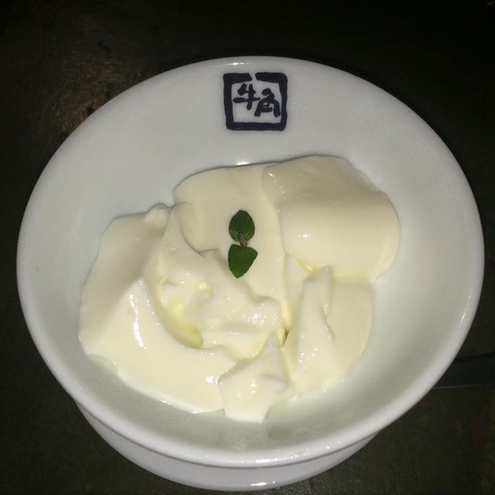 牛角(ギュウカク) 杏仁豆腐 牛角 杏仁豆富