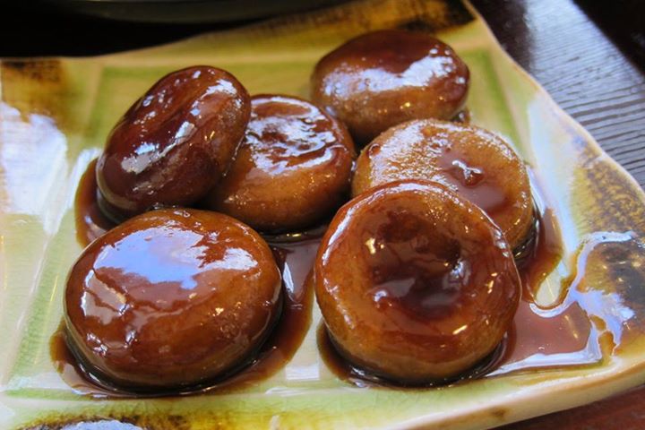 奥社前なおすけ&nbsp;お団子&nbsp;そばだんご