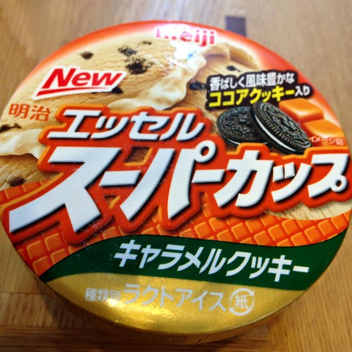 スーパー・コンビニ・その他 アイス・ジェラート エッセル スーパーカップ キャラメルクッキー