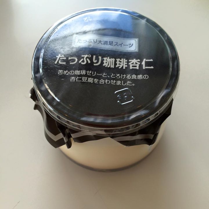 サークルＫサンクス&nbsp;杏仁豆腐&nbsp;たっぷり珈琲杏仁