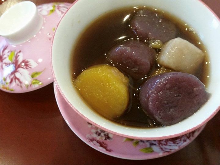 台湾茶館 珠露(シュロ) お餅 芋餅