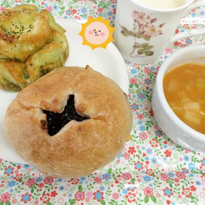 ツルヤ（スーパーマーケット TSURUYA）&nbsp;パン&nbsp;ポッポジャージー牛乳入りチョコくるみパン