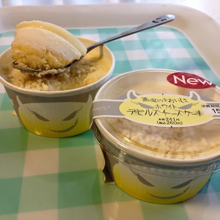 ファミリーマート(FamilyMart) ケーキ・タルト 悪魔的なおいしさ ホワイトデビルズチーズケーキ