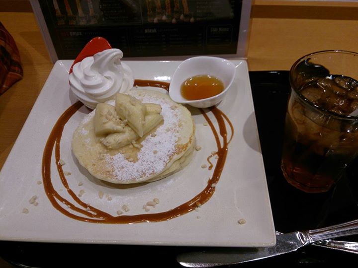 KITANO FOODS BOUTIQUE &cafe MIDORI長野店(キタノフーズブティックアンドカフェ) パンケーキ 塩キャラメルパンケーキ