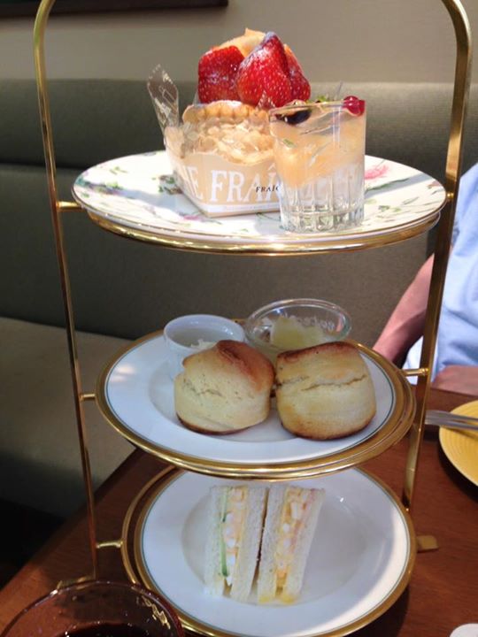 パティスリーヒラノ(cafe HIRANO) パフェ・サンデー,シュークリーム,ゼリー・蒟蒻・寒天 フルーツパフェ、フルーツパイ他