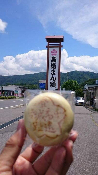 茶桜菓子庵 千登勢（チトセ）&nbsp;どら焼き,シュークリーム,おまんじゅう&nbsp;高遠まんじゅう、ブルーベリークリーム入りとアンバター入りどら焼き、薔薇シュークリーム