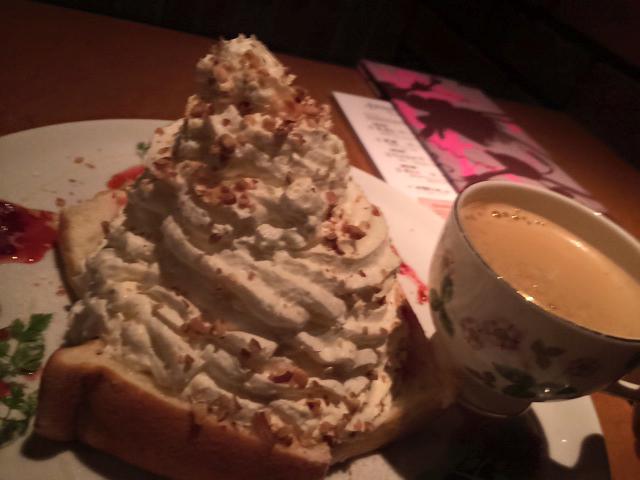 草木万里乃(クサキマリノ) ケーキ・タルト ベリーベリーホイップクリームシフォン