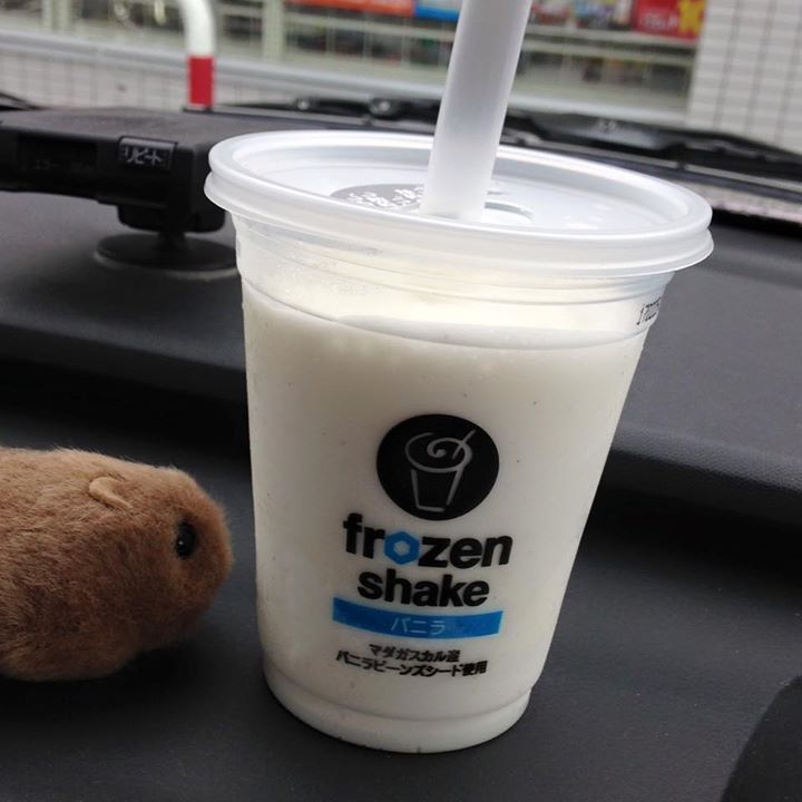 サークルＫサンクス&nbsp;ドリンク&nbsp;フローズンシェーク バニラ