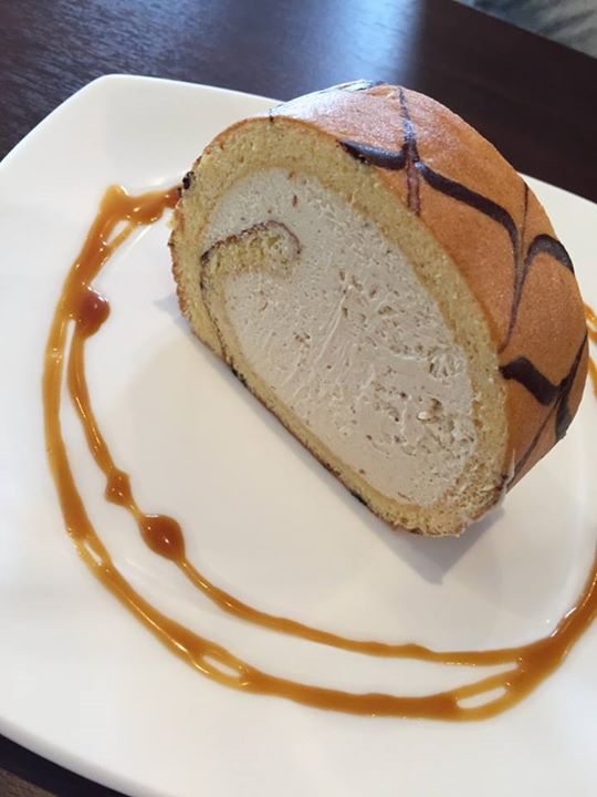 cafe VALEUR（カフェ ヴァルール）&nbsp;ケーキ・タルト&nbsp;キャラメルロールケーキ