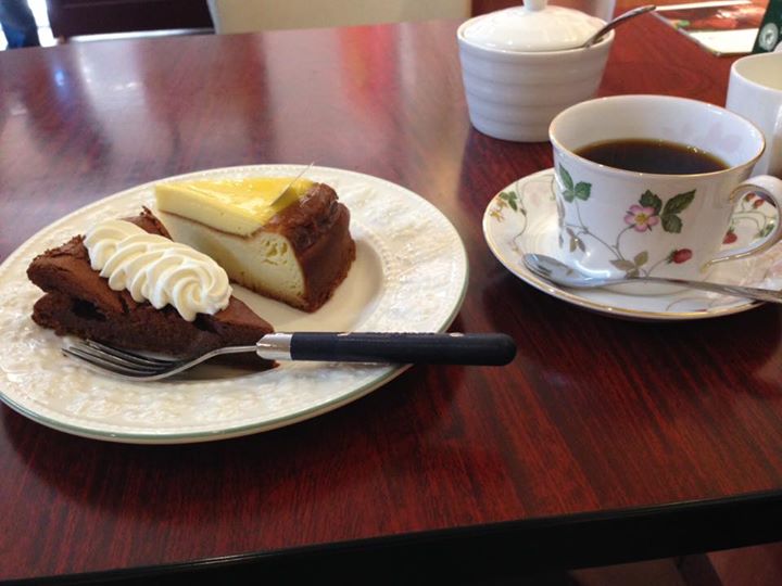 パティスリー・オー・スガ ケーキ・タルト オードリーヘップバーンのチョコレートケーキ、フロマージュ