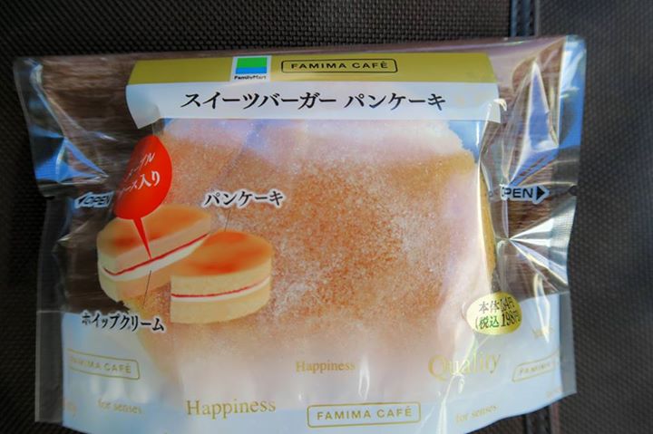 ファミリーマート（FamilyMart）&nbsp;パンケーキ&nbsp;スイーツバーガーパンケーキ