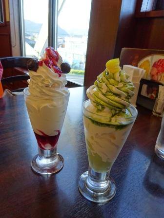 Cats-Cafe(キャッツカフェ) パフェ・サンデー ベリー系のパフェ他