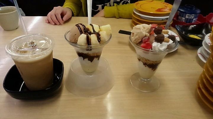 スシロー&nbsp;パフェ・サンデー,ドリンク&nbsp;デザート各種