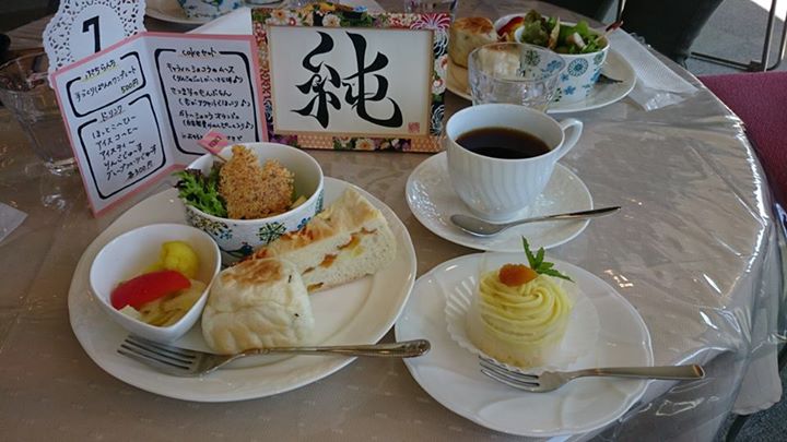 カフェぴろきち&nbsp;ケーキ・タルト&nbsp;さつま芋のモンブラン