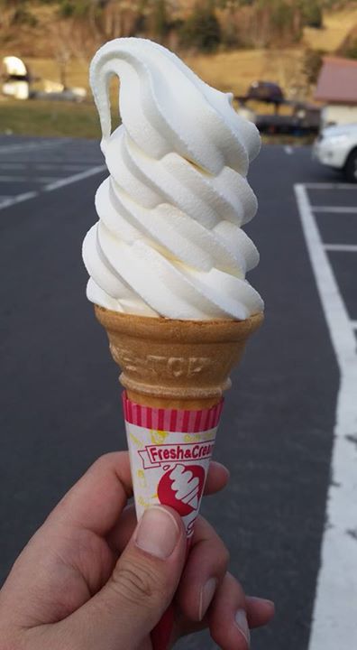 見晴茶屋(ミハラシチャヤ) アイス・ジェラート 牛乳ソフトクリーム