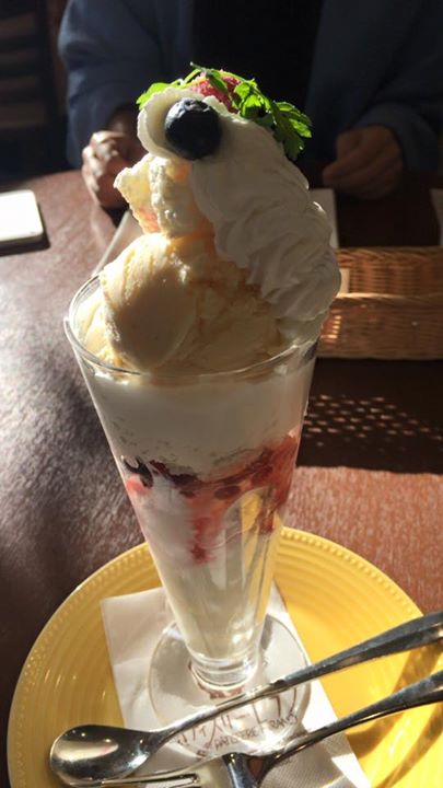 パティスリーヒラノ（cafe HIRANO）&nbsp;パフェ・サンデー&nbsp;パフェ