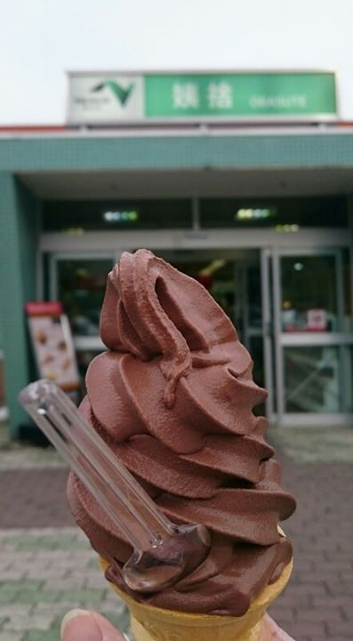 姨捨サービスエリア&nbsp;アイス・ジェラート&nbsp;七味ソフト（チョコ味）