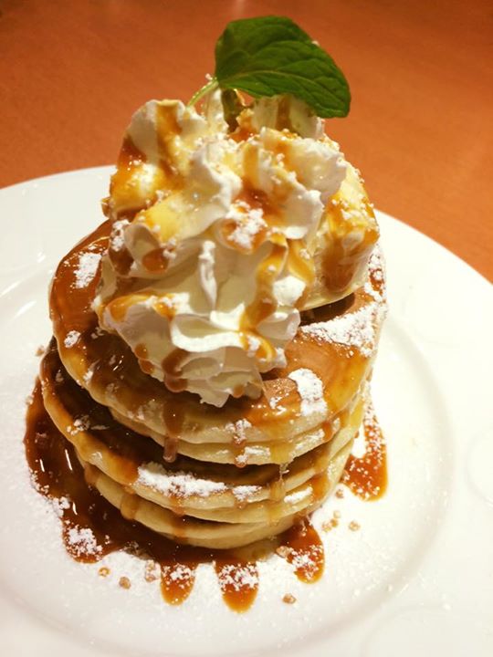 デニーズ(Denny’s) パンケーキ キャラメルハニーパンケーキ Tallサイズ(3段)