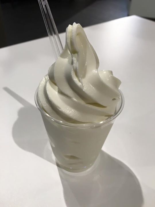 くらすわ&nbsp;アイス・ジェラート&nbsp;長門牧場ソフトクリーム