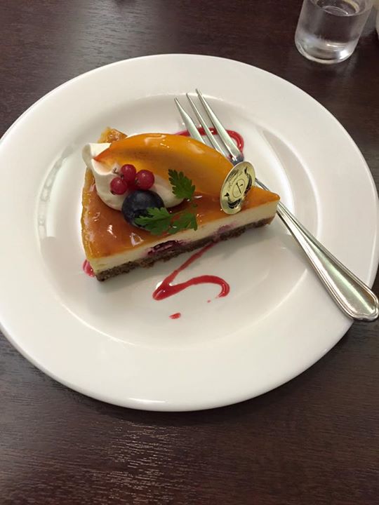 パティスリー ロント(Patisserie Rond-to) ケーキ・タルト チョコレートケーキ・その他