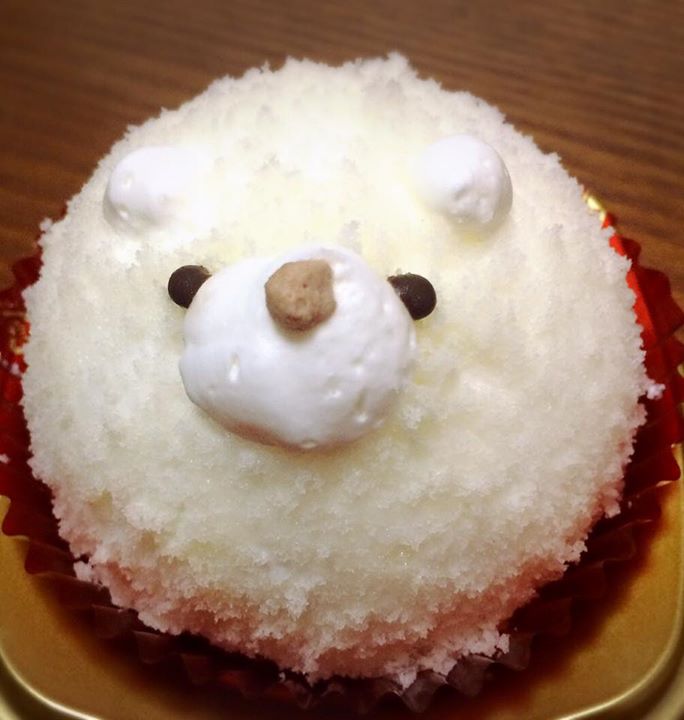 セブンイレブン&nbsp;ケーキ・タルト&nbsp;白いくまさんムースケーキ