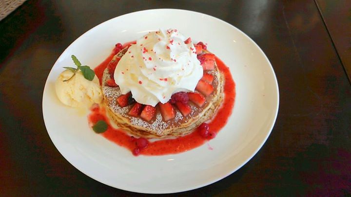 クア・アイナ軽井沢店 ケーキ・タルト ブリュレパンケーキ(X'mas限定パンケーキランチ)