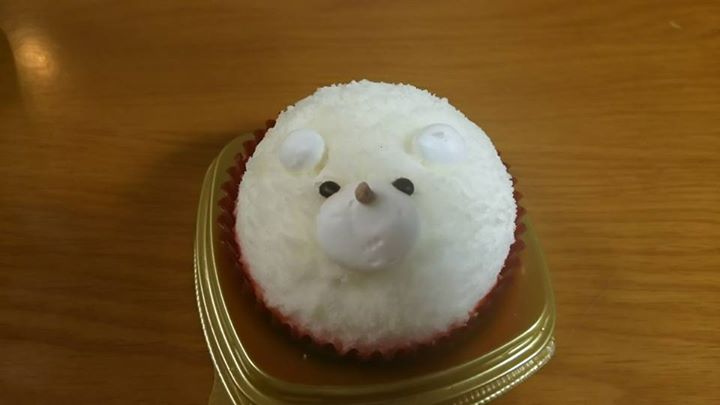 セブンイレブン&nbsp;ケーキ・タルト&nbsp;白いくまさんムースケーキ