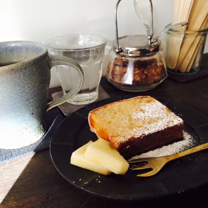 こつこつ豆と器(コツコツマメトウツワ) ケーキ・タルト 季節のバウンド レモンのケーキ