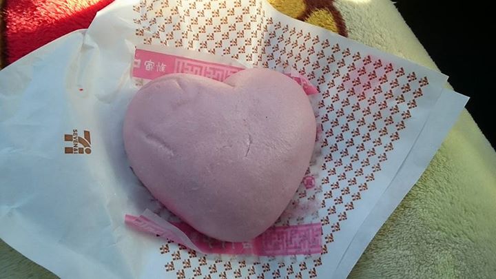 セブンイレブン&nbsp;その他スイーツ&nbsp;ハートの生チョコまん