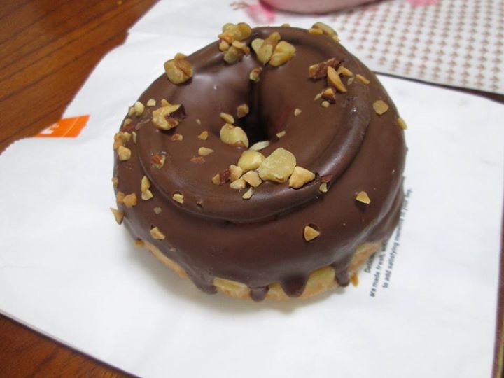 セブンイレブン ドーナツ,その他スイーツ ハートの生チョコまん、チョコ&ナッツドーナツ