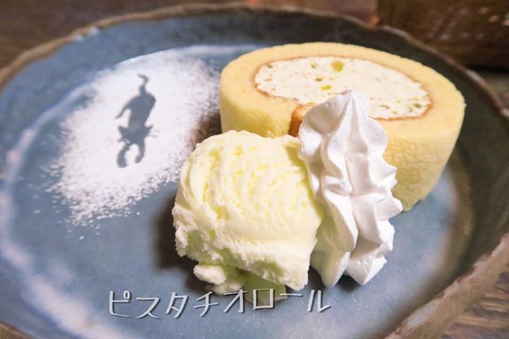 Cafe風和（フウワ）&nbsp;ケーキ・タルト&nbsp;ピスタチオロール