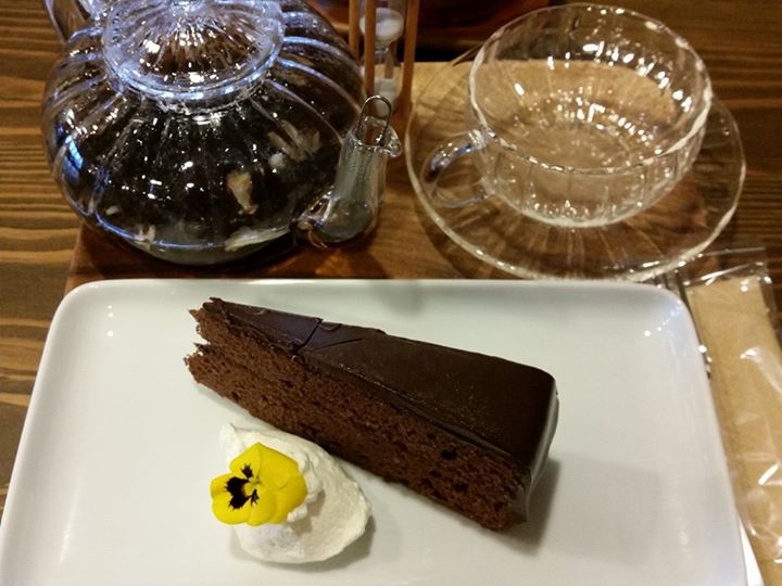 カフェBurano(ブラーノ) ケーキ・タルト チョコレートケーキ、チーズケーキ