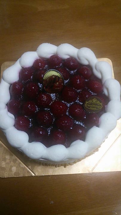 カサミンゴー&nbsp;ケーキ・タルト&nbsp;木苺のレアチーズケーキ
