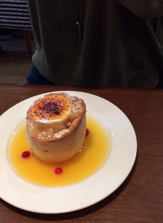 パティスリーヒラノ(cafe HIRANO) ケーキ・タルト 焼きバナナとりんごの入ったケーキプレート