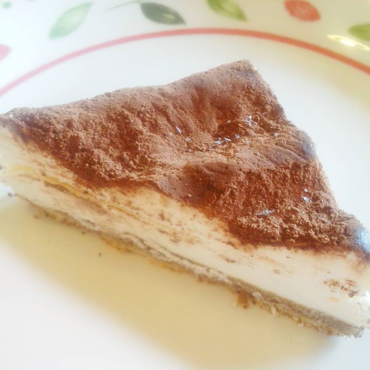 サイゼリヤ ケーキ・タルト ハーフアイスティラミス