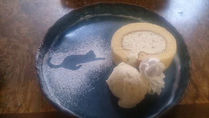 Cafe風和（フウワ）&nbsp;ケーキ・タルト&nbsp;ピスタチオロール