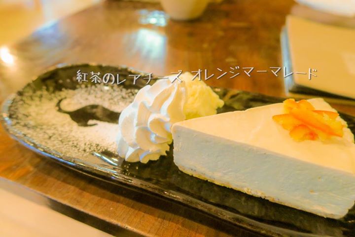 Cafe風和（フウワ）&nbsp;ケーキ・タルト&nbsp;紅茶のレアチーズ オレンジマーマレード