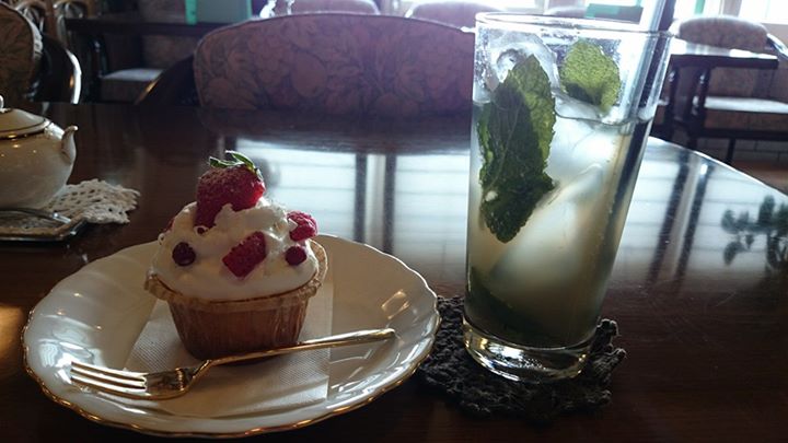 スウィーツカフェ・ル・パステ&nbsp;ケーキ・タルト&nbsp;いちごのケーキ