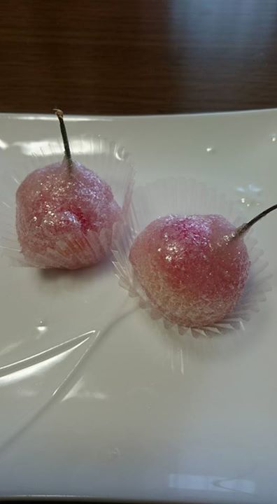 シャトレーゼ お餅 さくらんぼ餅